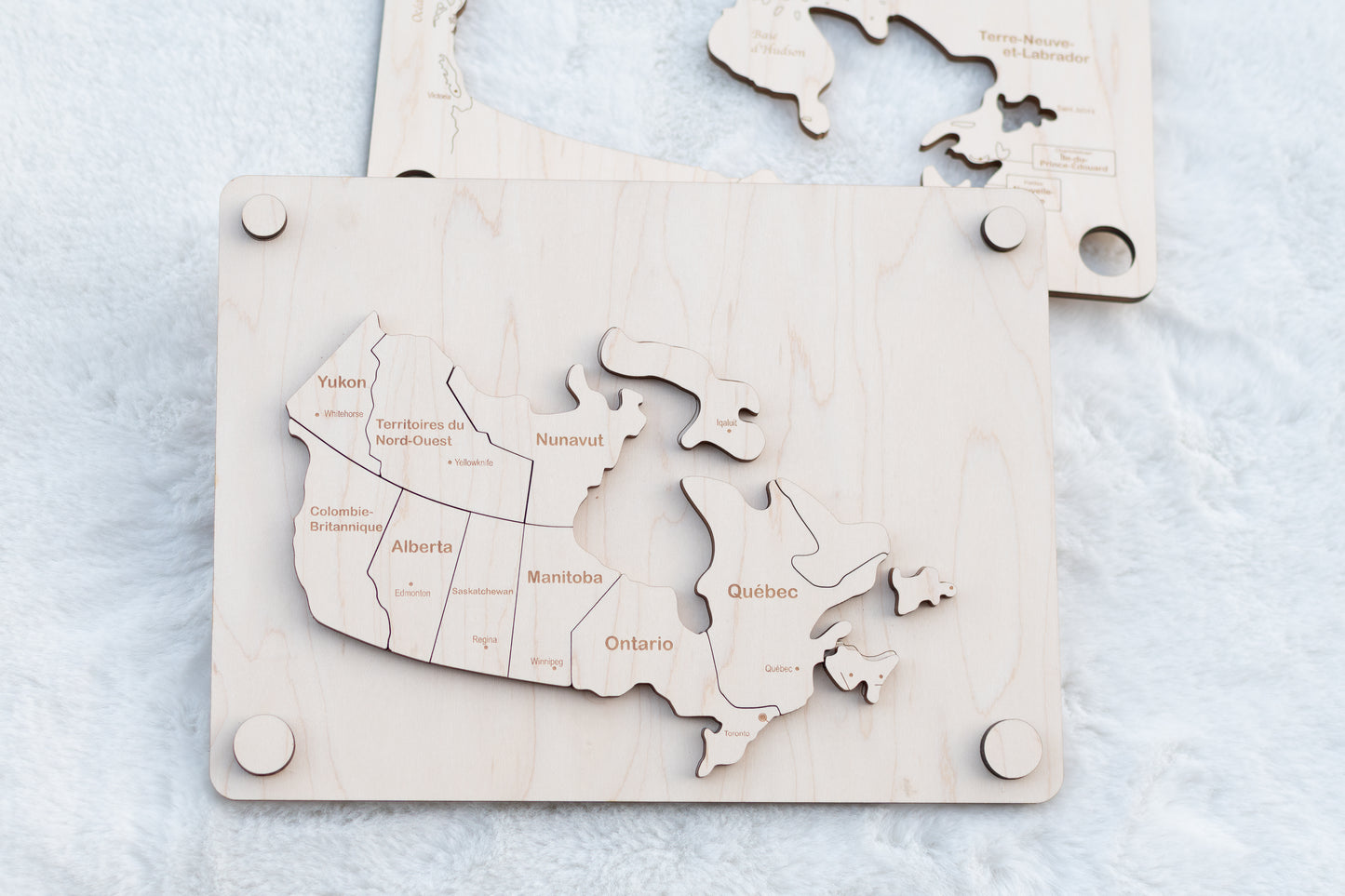 Canadian puzzle map French and English version | Carte du Canada