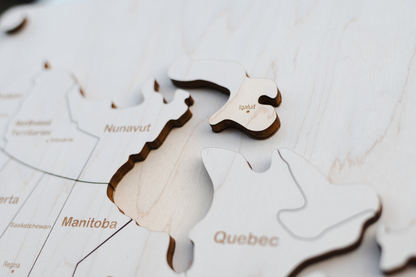 Canadian puzzle map French and English version | Carte du Canada