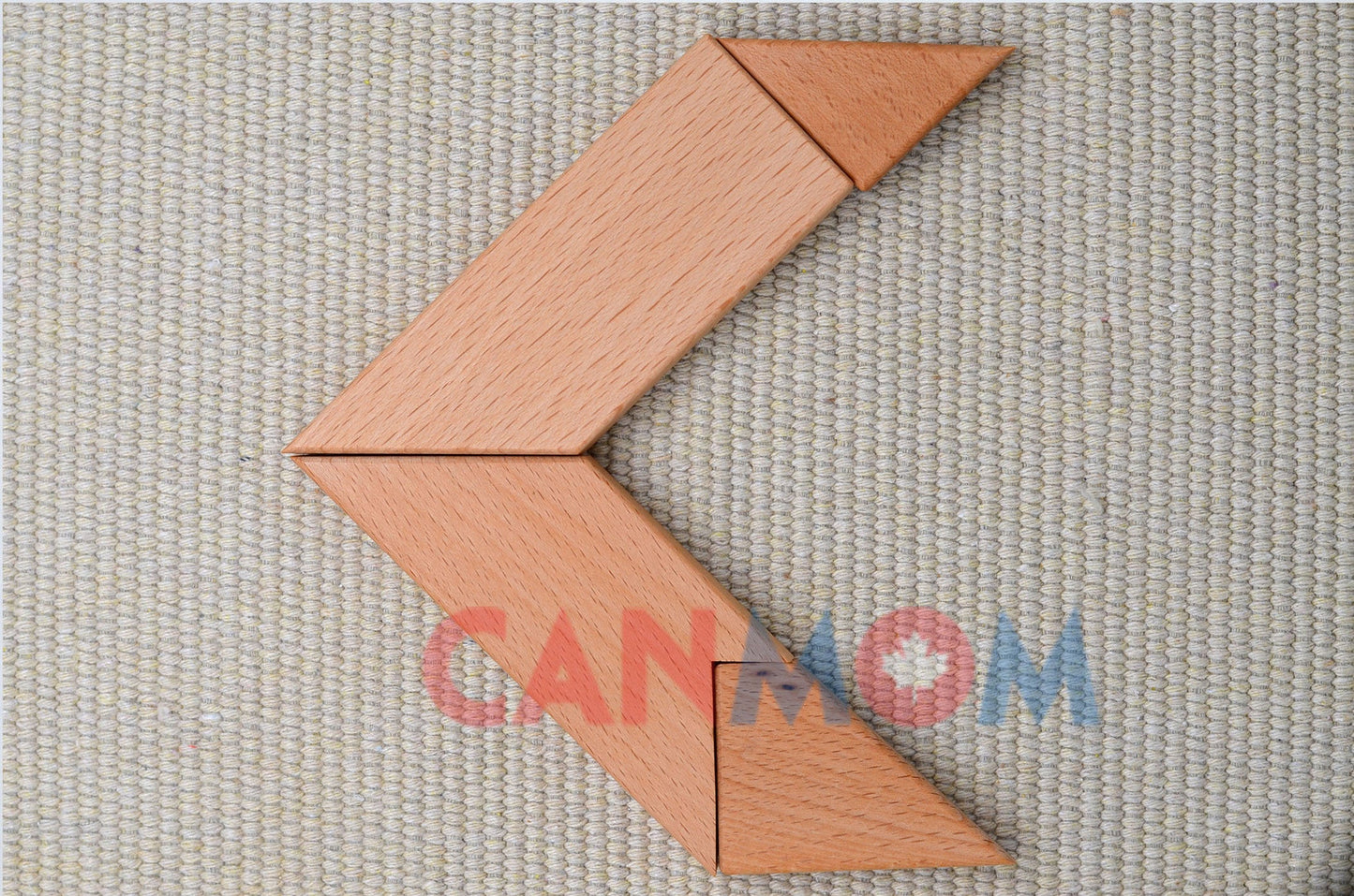 Natural wooden puzzle learning toy / brain teaser / birthday gift / puzzles tangram